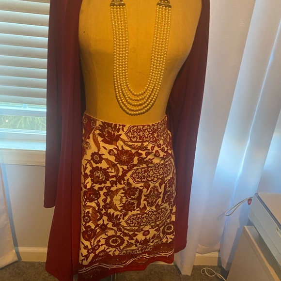 The clothes on fire 🔥cause she got to retire.!2 pc fab casual set. deep  wine - Picture 4 of 11